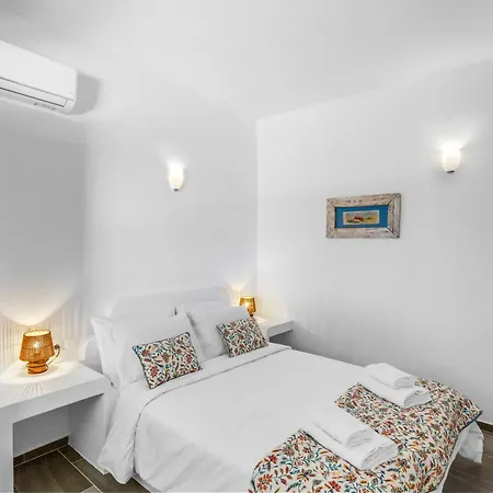Salty Wind Antiparos And Apartment