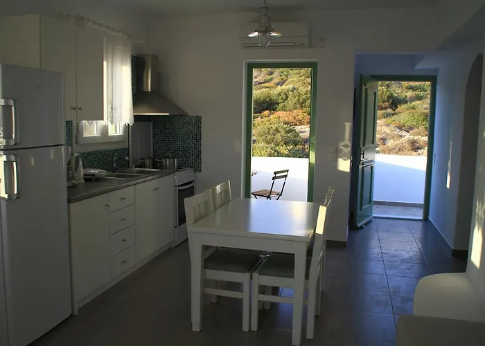 Salty Wind Antiparos Apartments And Studios